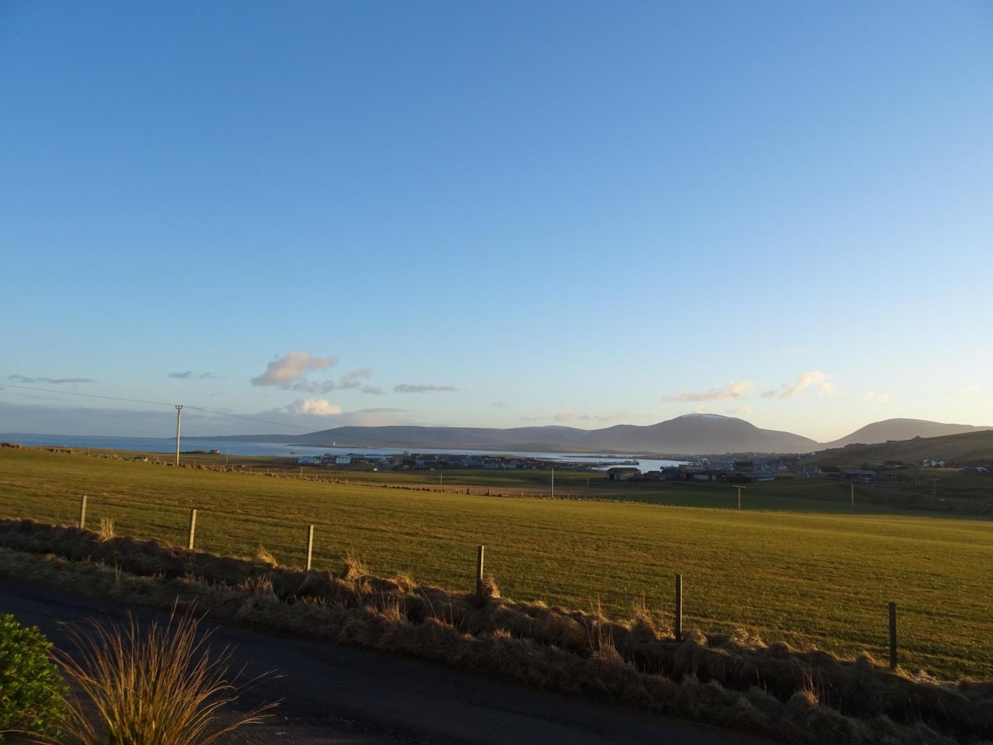 Lindisfarne Bed & Breakfast Stromness Exterior photo